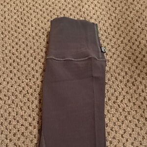 Women’s ribbed Born Primitive Gray Leggings